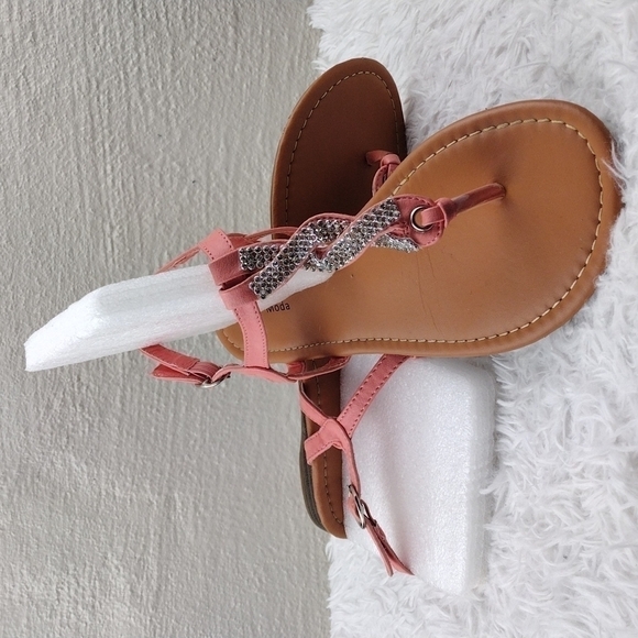 TOP Moda Tan Pink Jewel Embellished Thong T-Strap Buckle Slingback Flat Sandal - Picture 1 of 16